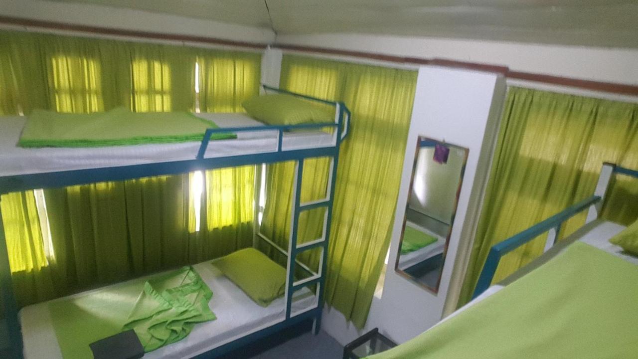 Leisure Nest Hostel Нувара Елия Екстериор снимка